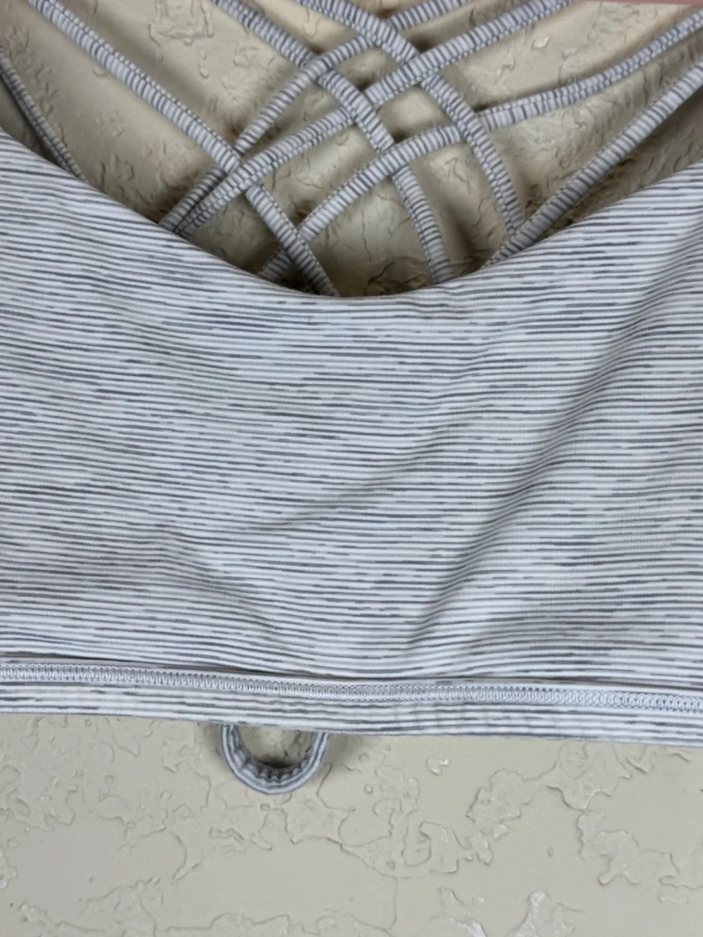Lululemon Free To Be Wild Strappy Sports Bra Gray Stripe Size 8